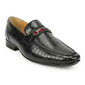 Black Textured Loafers with Buckle