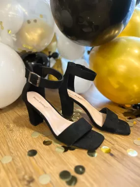 Talk Of The Town Black Heels